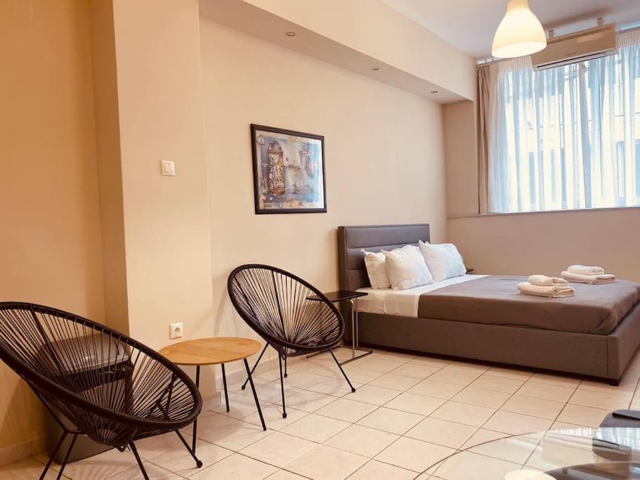 Superhost Hub #103 Plaka - Monastiraki Apartment เอเธนส์ ภายนอก รูปภาพ